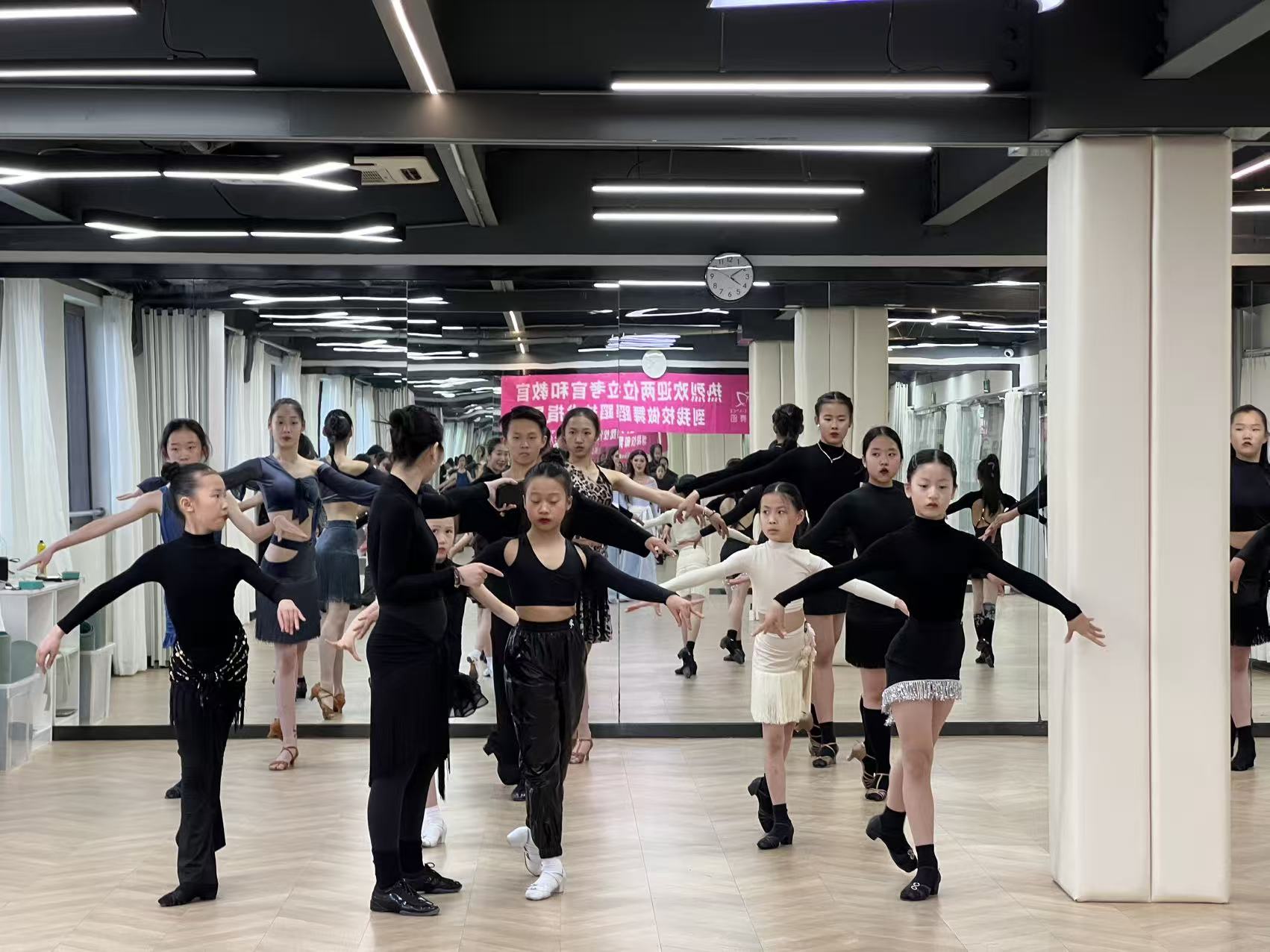 优度舞蹈扁平足适合什么舞种